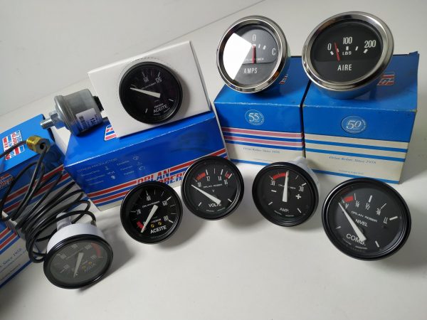RELOJES INSTRUMENTALES, CONECTORES Y ACCESORIOS