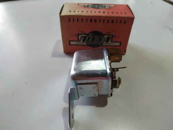 RELAY DE LUCES PEUGEOT 504 SÚPER LARGA (770 MIRBA) - Image 4