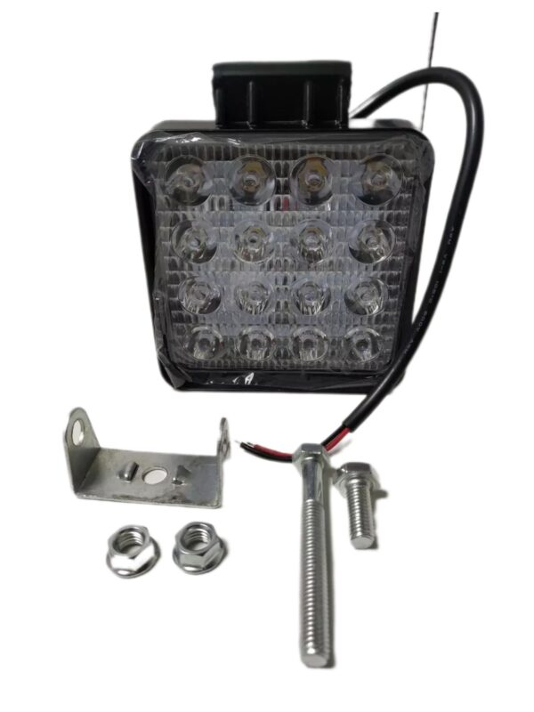 FAROS LED CUADRADOS UNIV. 12V/24V 16L 3W (JGO. X 2) - Image 3