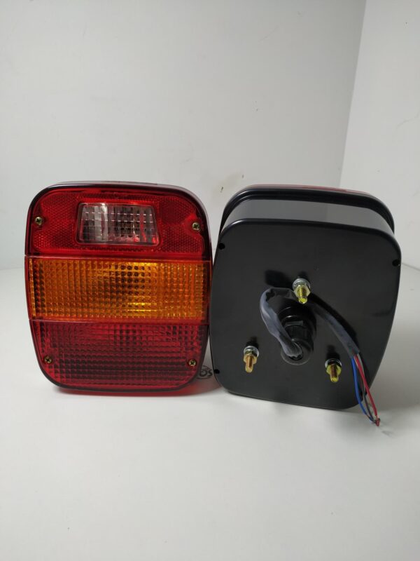 FARO TRASERO FORD CARGO - VW CON M. ATRÁS C/U - Image 2