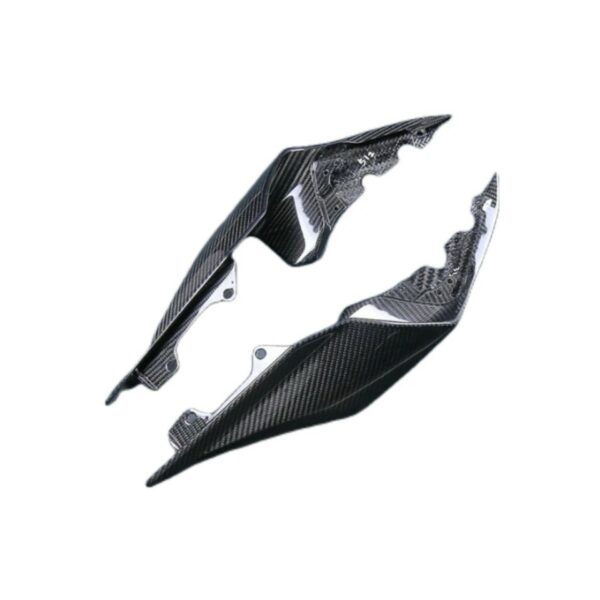 LATERALES DE COLA EN 100% CARBONO REAL YAMAHA R1 2015-2020 - Image 4