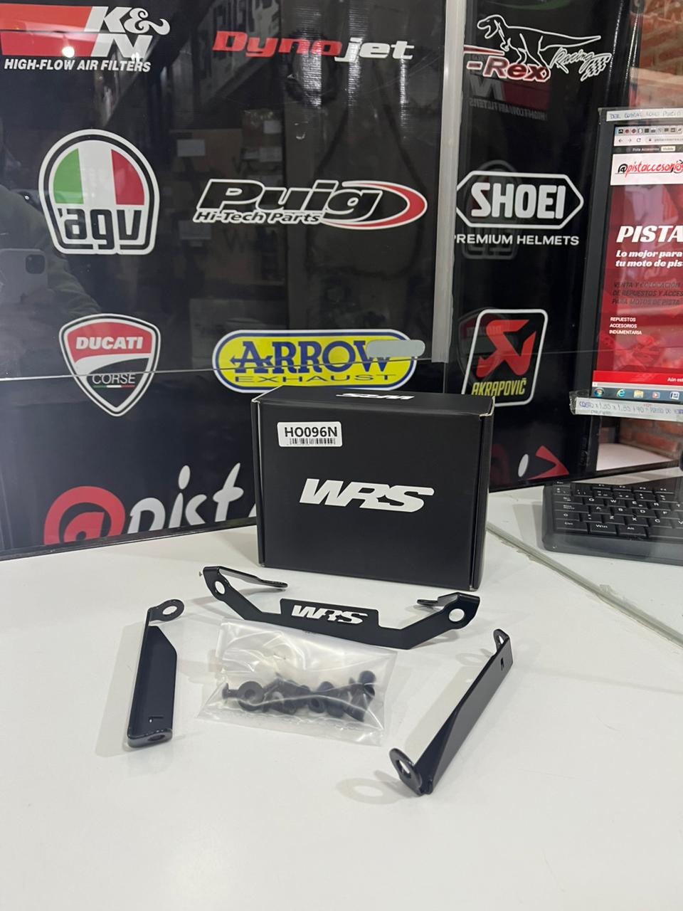 SOPORTE DE PARABRISAS WRS HONDA HORNET 750 2025-2026 - Image 4